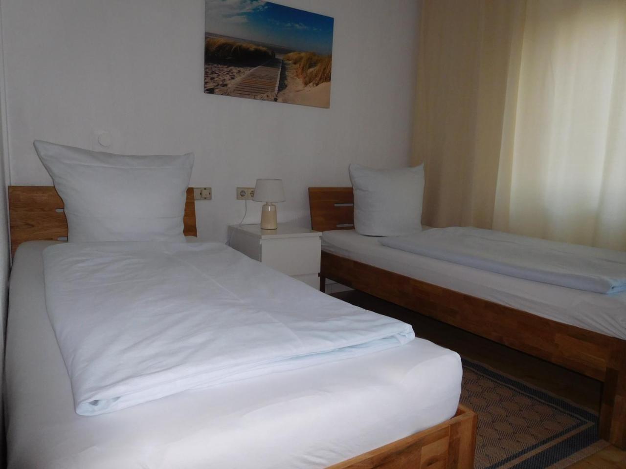 Arkadia Hotel Burgwedel  Zewnętrze zdjęcie